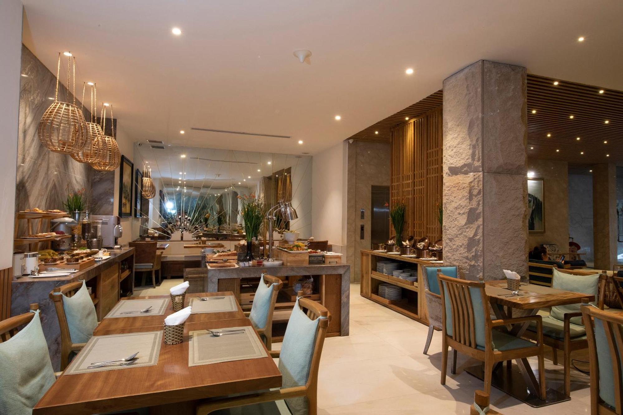 Hotel A&em Art 4*